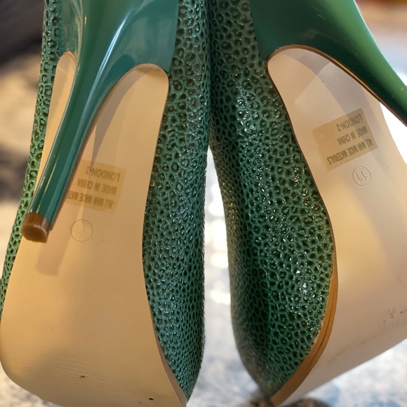 Green platform heels - Picture 2 of 4